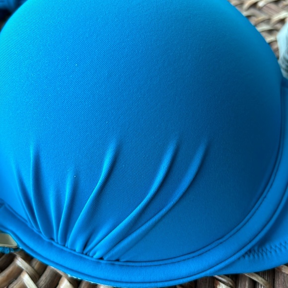 Victoria’s Secret Miraculous Bali Bombshell Bikini - Picture 4 of 16